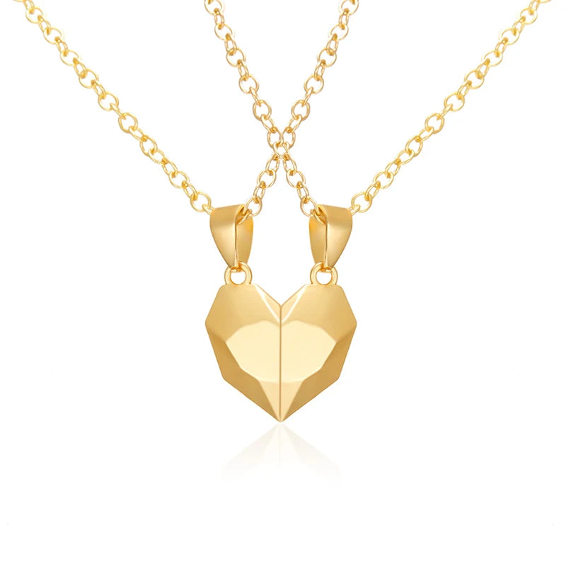 Elegant Magnetic Heart Pendant Necklace – Trendy Couple’s Jewelry for Men & Women(2 Pcs)
